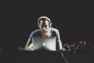NUCLEYA-7-Photo-by-Zacharie-Rabehi