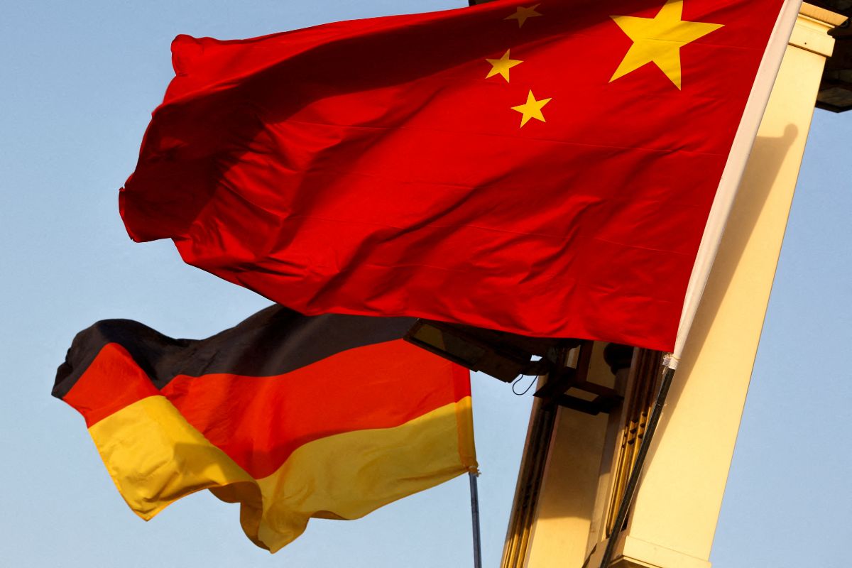China suspends megaproject the size of Germany, affecting 600,000 workers