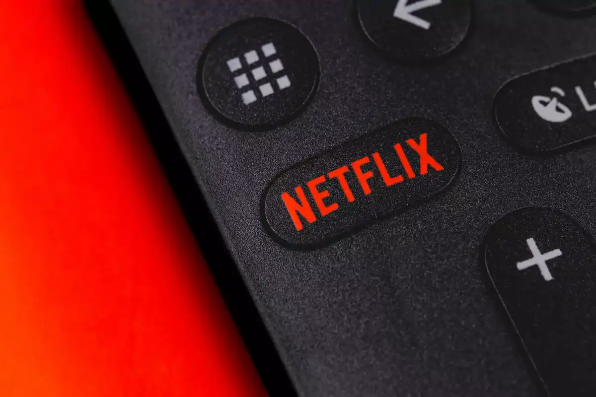How to access Netflix's hidden menu to find the best series
