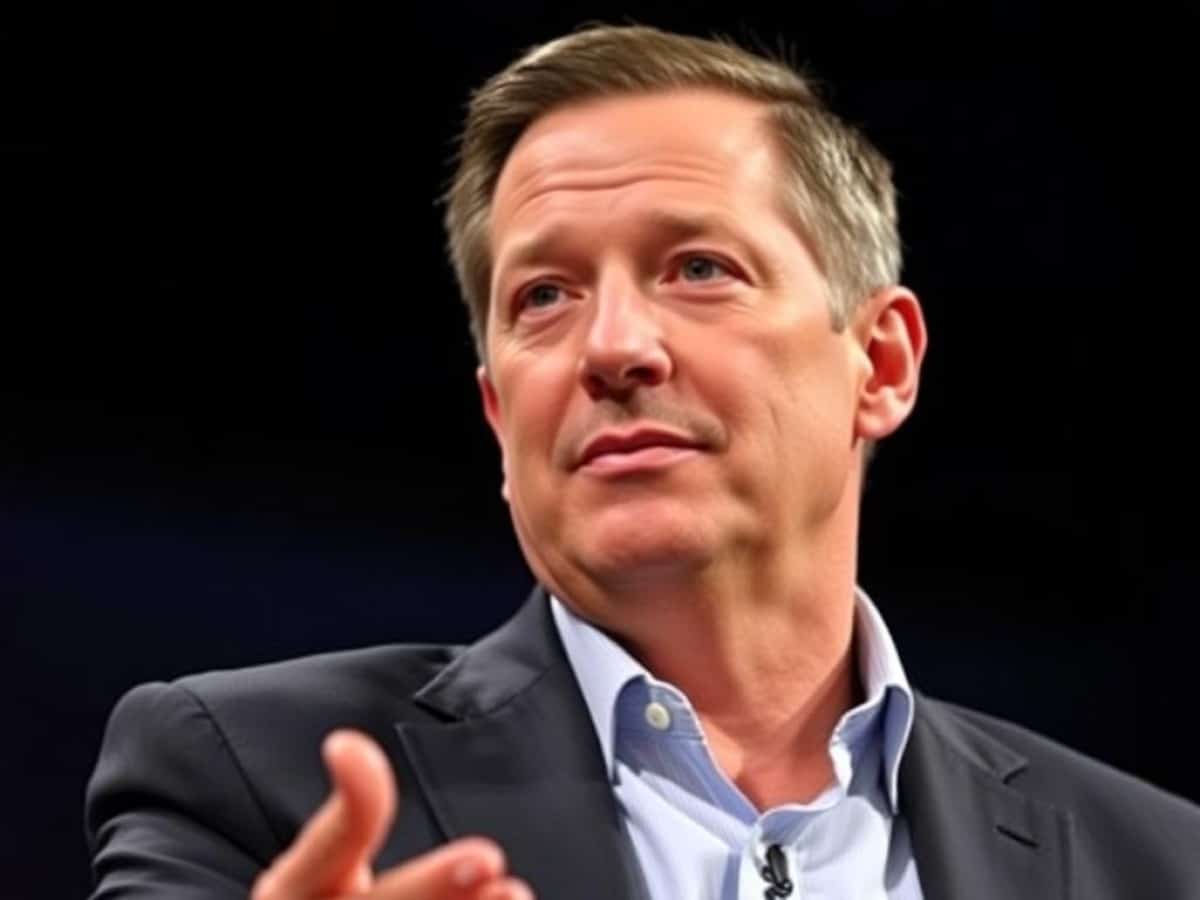 Netflix’s Ted Sarandos Says He Loves Movies. Do You Believe Him?