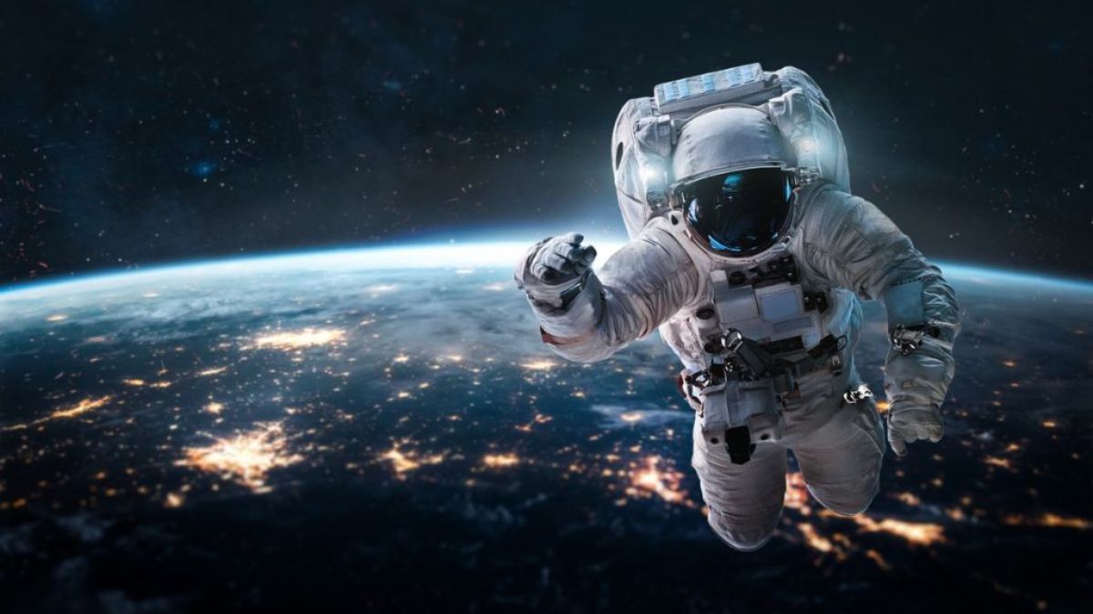 October 31, 2000 was a special day it was the last time all humans were on Earth