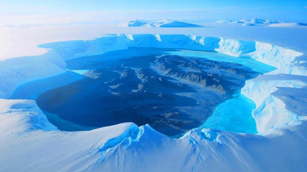 Incredible discovery a world that disappeared 30 million years ago resurfaces under Antarctica