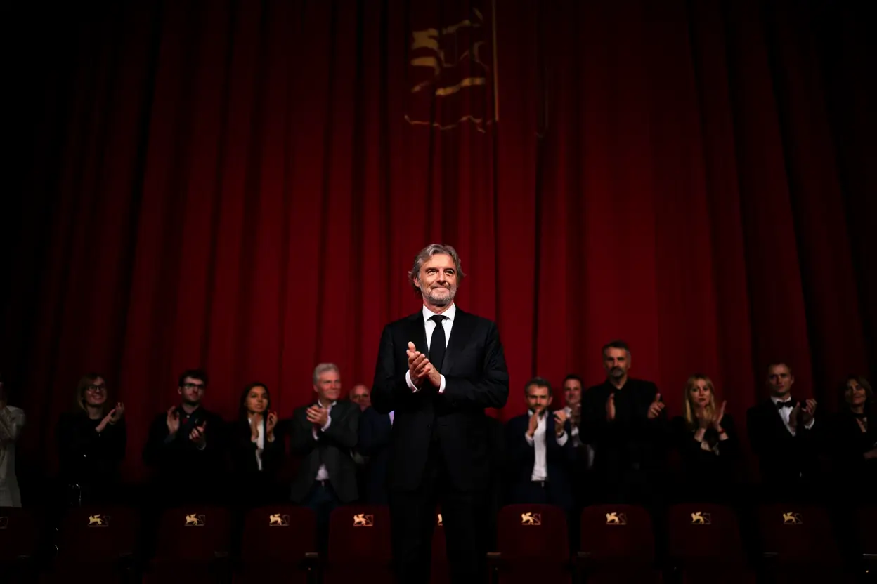 Park Chan‑wook’s 2025 Venice Comeback: 6‑Minute Ovation and a 20‑Year Return